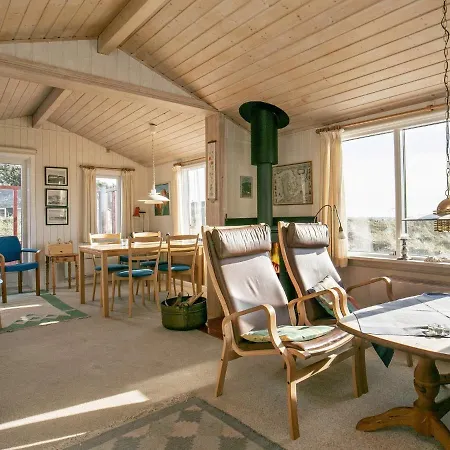 Prázdninový dům Amazing Holiday Home In L Kken Near Sea *