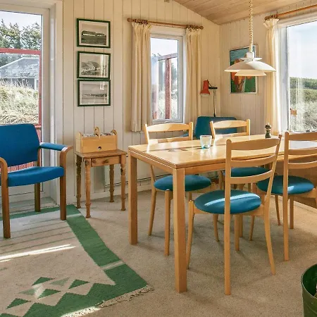 Amazing Holiday Home In L Kken Near Sea Prázdninový dům Gronhoj (Nordjylland)